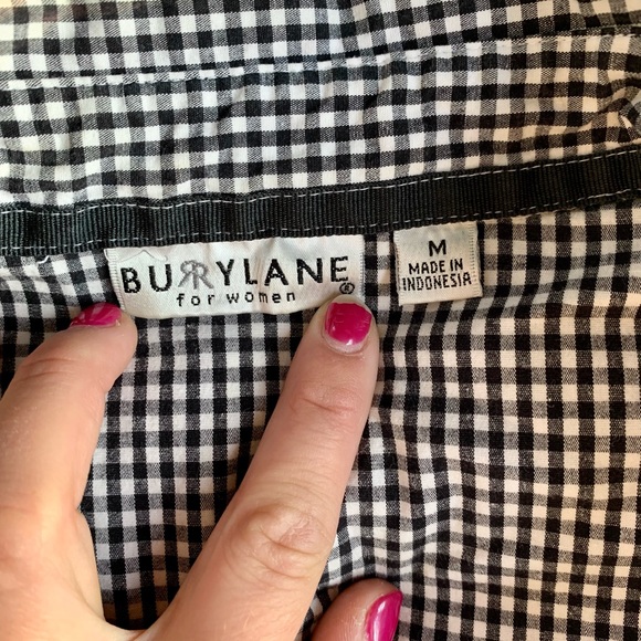 Gingham checkered sleeveless button up blouse - Picture 4 of 4